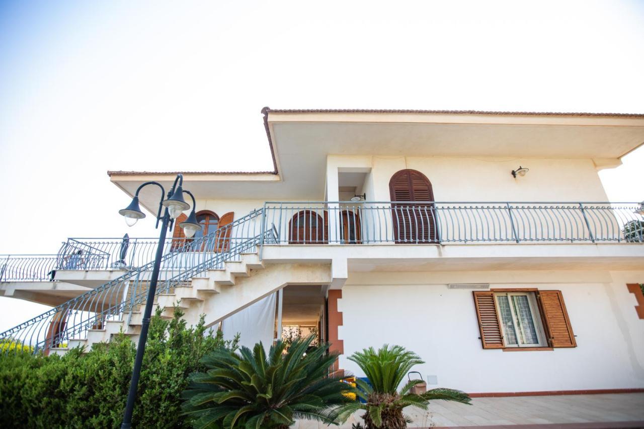 Izzhome Panorama Marina di Ragusa Exterior foto